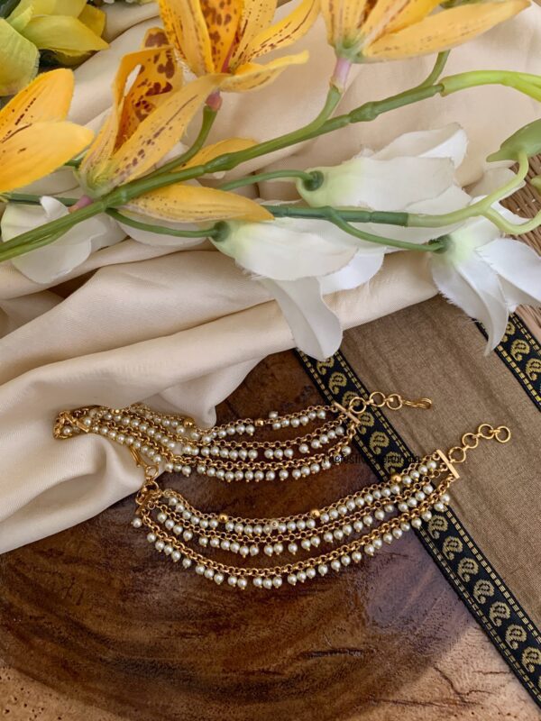 Premium polish all pearls ear chain