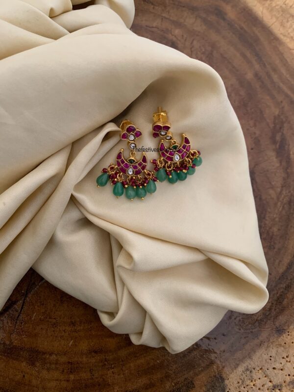 Jadau screwback mini chandbali earrings