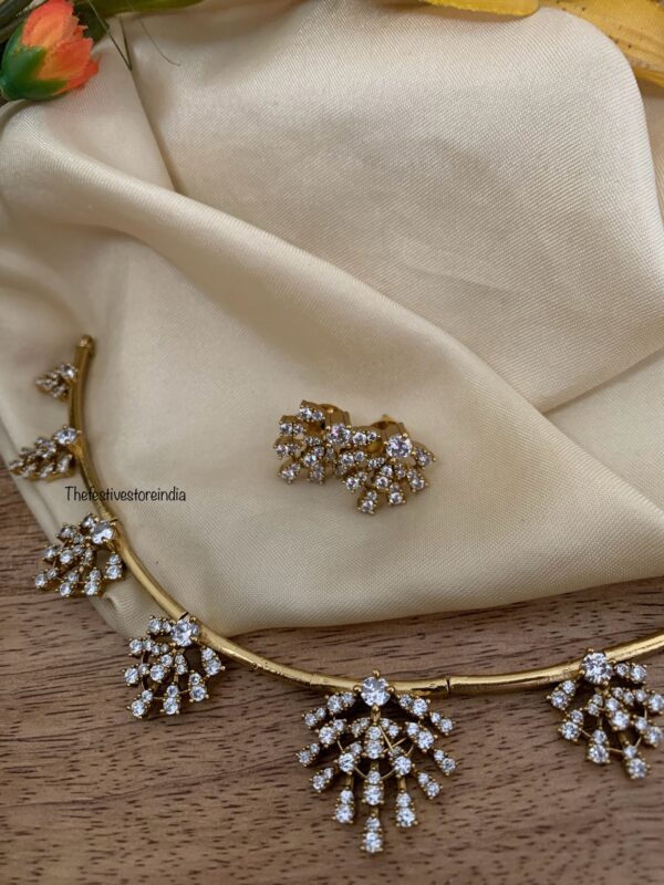 Classic CZ pendant hasli set