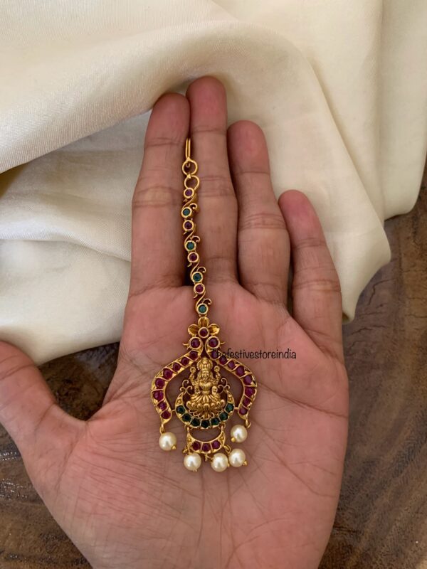 Lakshmi pearls maangtikka
