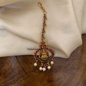 Lakshmi pearls maangtikka