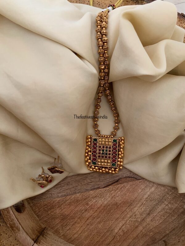 REVERSIBLE matte square pendant set