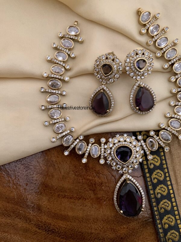 Purple drop pendant Victorian spike necklace set