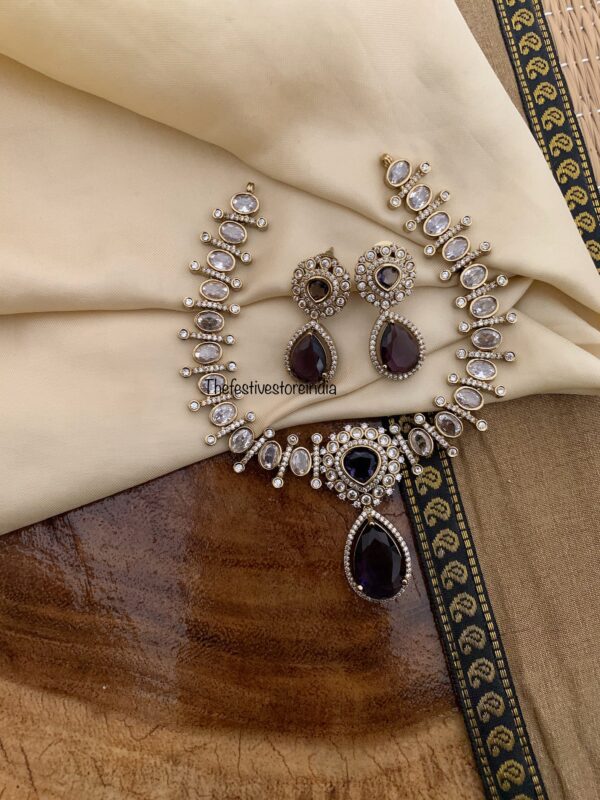 Purple drop pendant Victorian spike necklace set