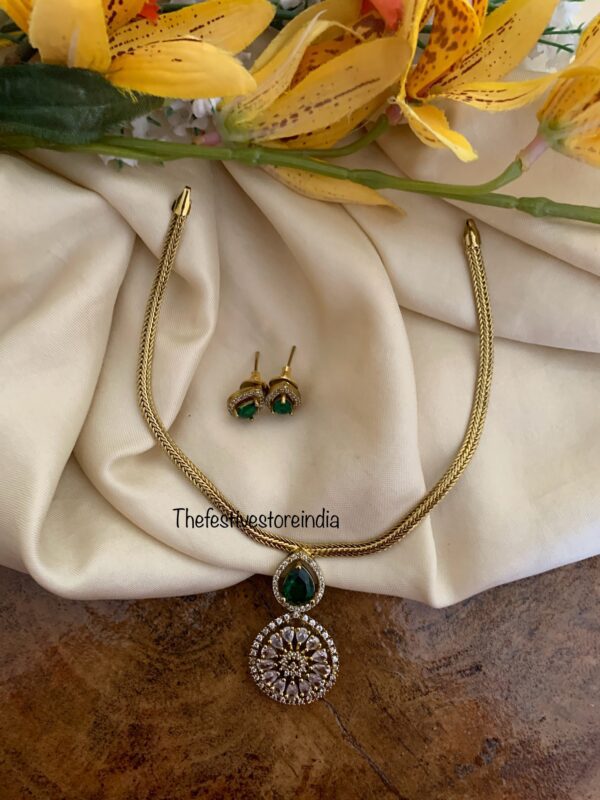 Budgeted Victorian attigai set - Emerald