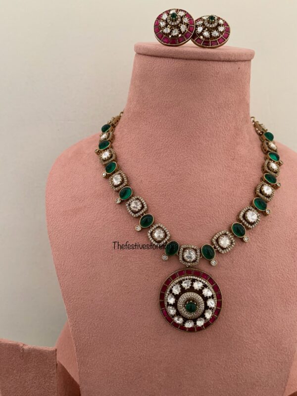 Moissanite raagata necklace set