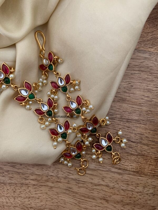 Lotus straight ear chain