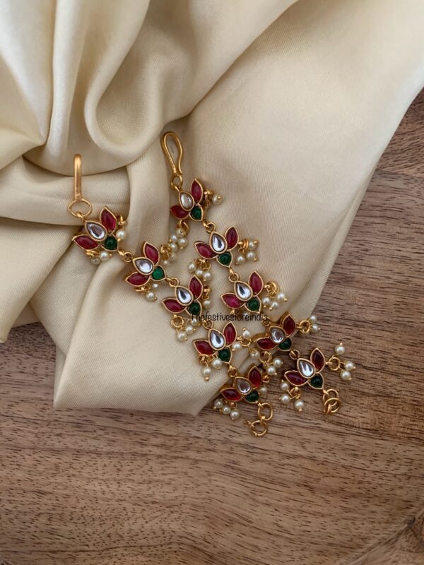 Lotus straight ear chain