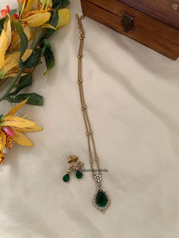 46cms floral chain set - Green