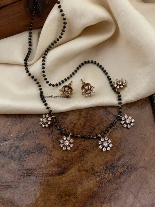 50cms Mangalsutra diamonds set