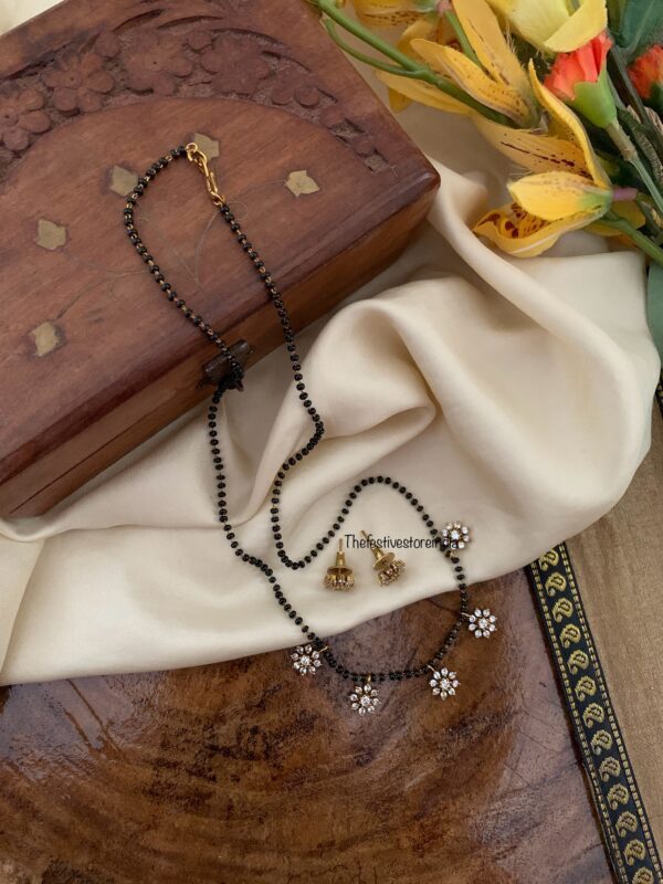 50cms Mangalsutra diamonds set