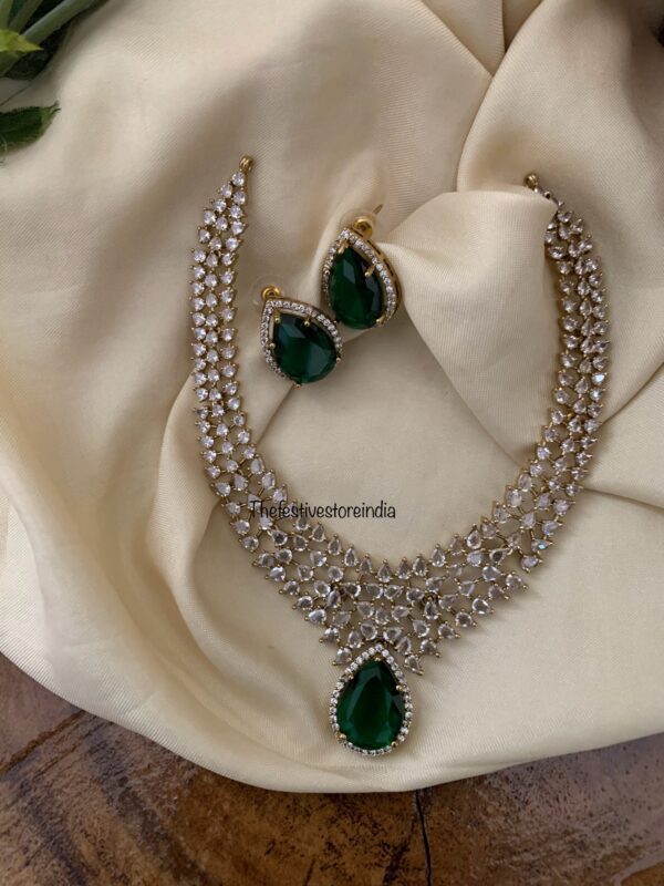 Victorian diamond Emerald drop necklace set