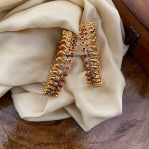Shankh bangles - Set of 2