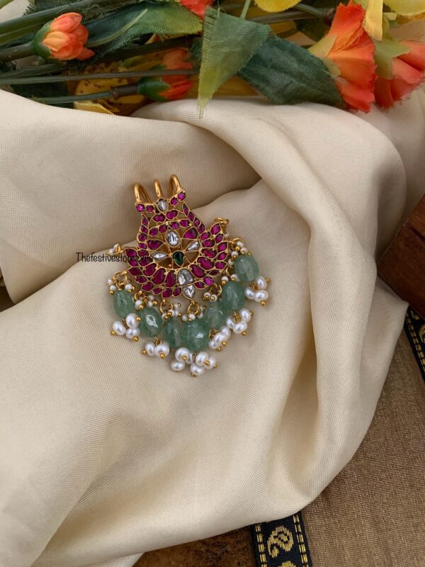 Jadau pendant / Hairpin