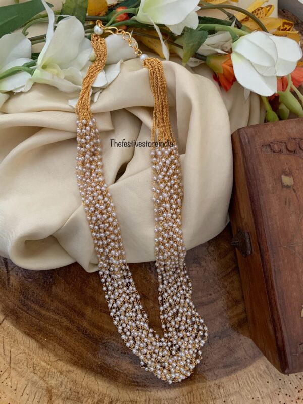 15 layer white pearls mid length maala