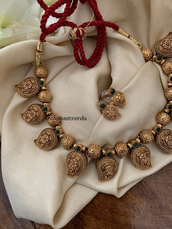 Antique polish matte maanga/mango necklace set