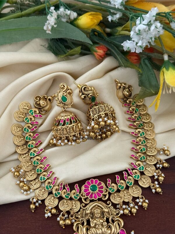 Grand Jadau stones with Kaasu Navilu necklace set