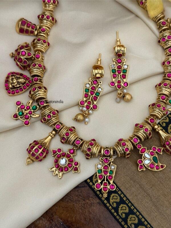 Jadau Rubyrose stones Shanku Chakra Namam necklace set | Bride