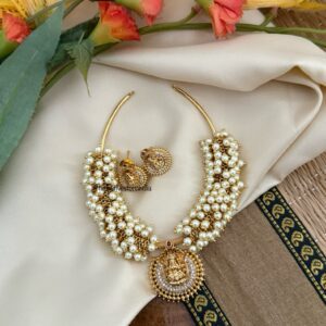Lakshmi Cluster pearls necklace set