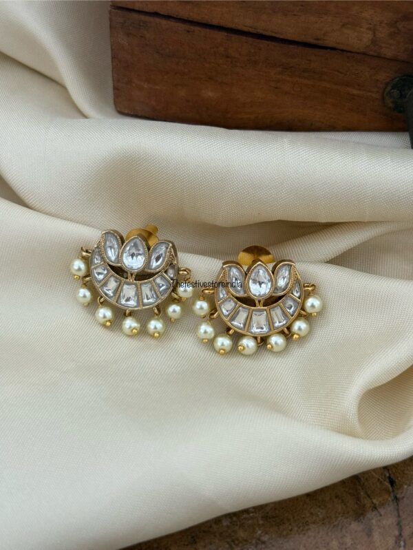 Jadau lotus studs - All white