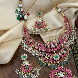Jadau Bridal non idol necklace set - Red Green