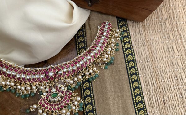 Close knit Jadau necklace - Aditi rao inspired