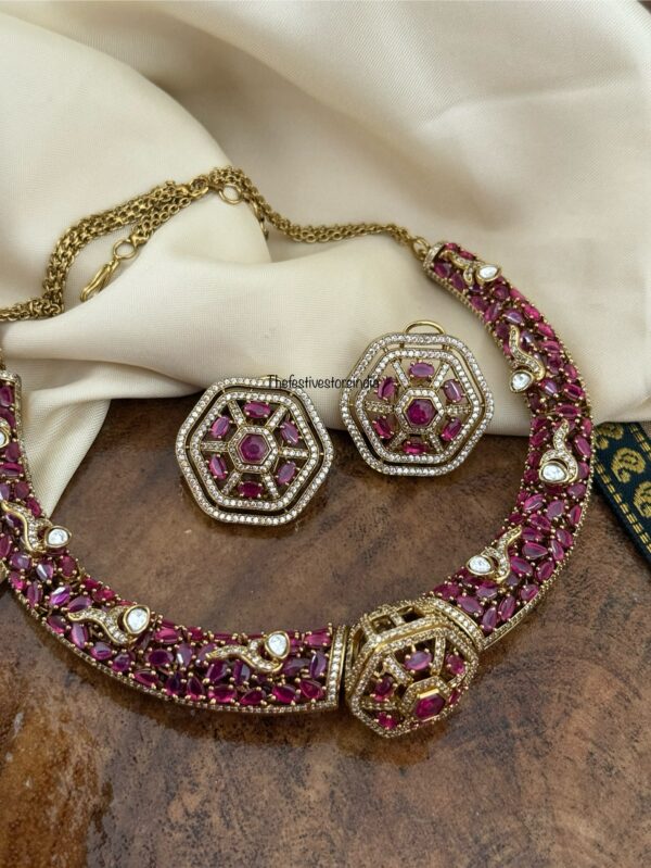 Non idol all RUBIES / RUBY Victorian kanti set