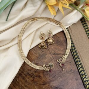 Overall Navilu necklace set | Worn around the neck