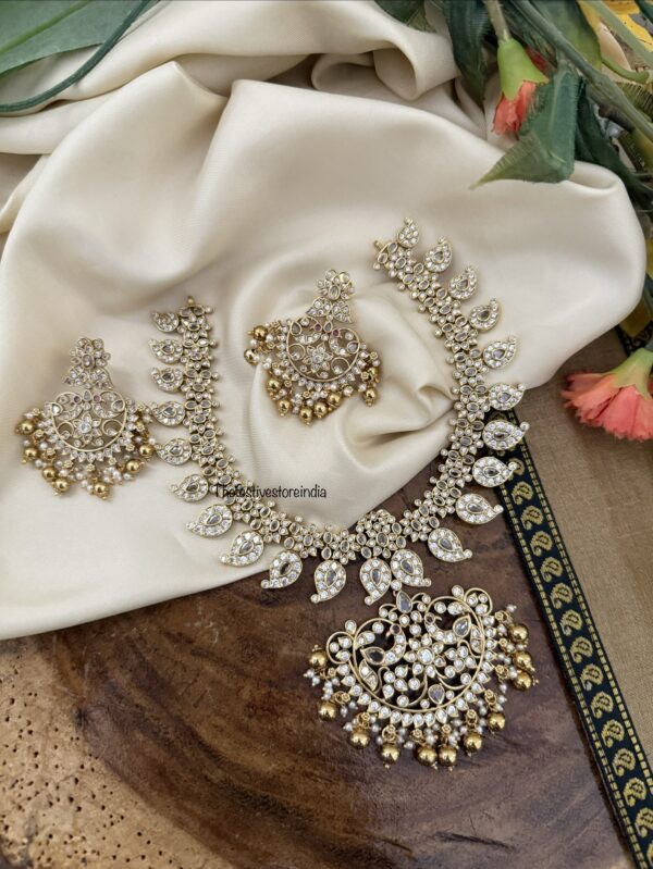 Premium all white Mango / Manga necklace set