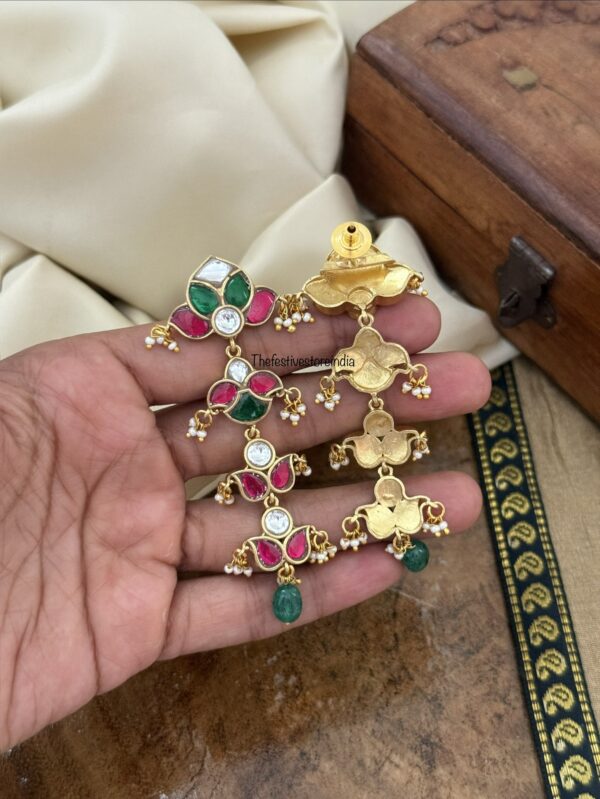 Jadau step earrings