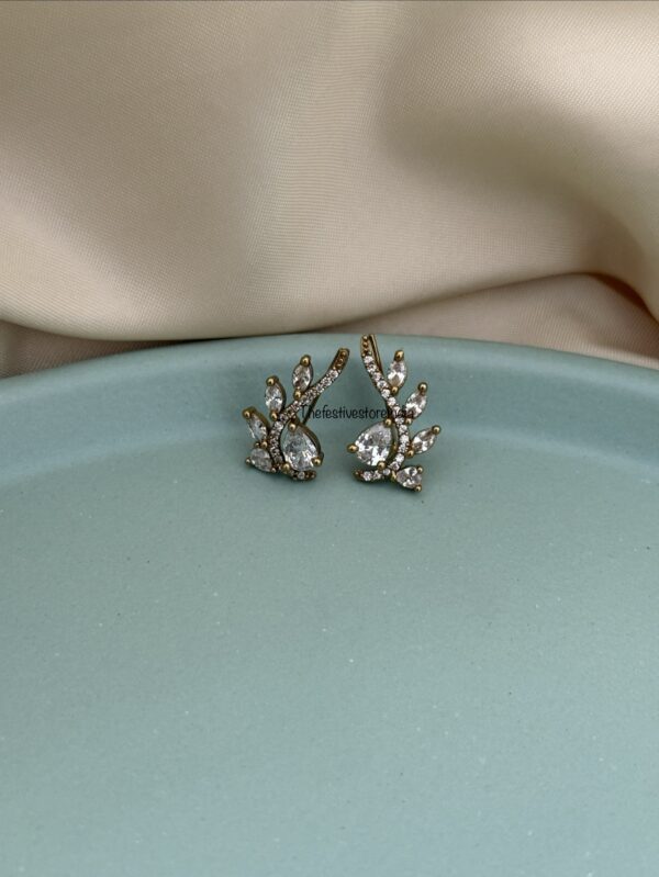 AD earcuff 8