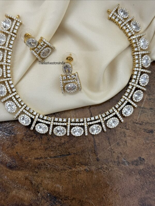 All white diamonds necklace set