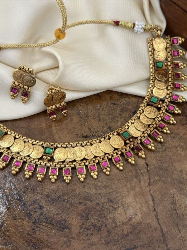 Kaasu stones necklace set | Kerala style