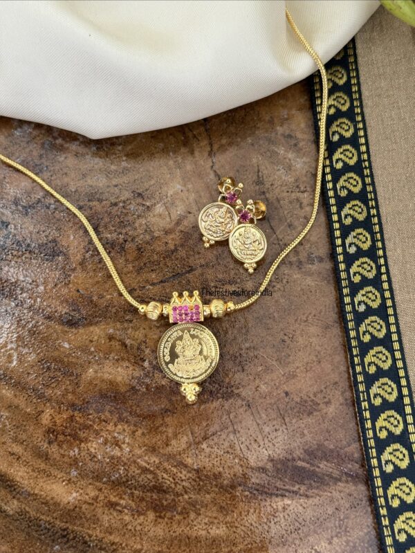 Micro gold simple kaasu pendant necklace set