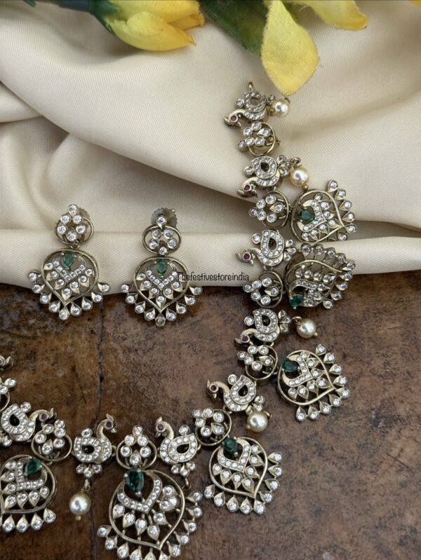 Victorian polish pearl drops necklace with screwback earrings