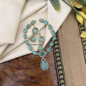 All Mint necklace set
