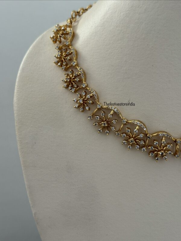 Floral AD classic necklace set | Diamonds look alike