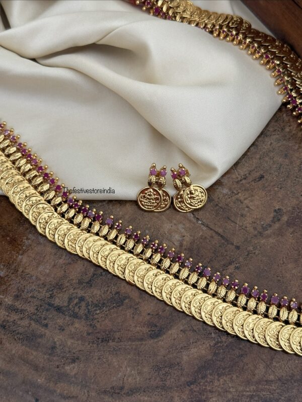 Red stone Lakshmi kaasu haaram set with screwback earrings