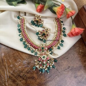 Jadau close knit necklace set | Celeb inspired