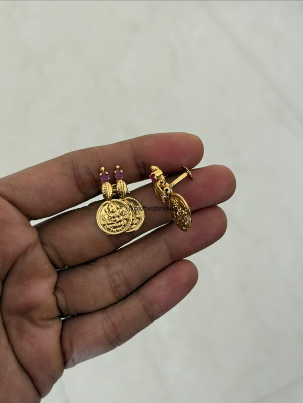 Red stone Lakshmi kaasu haaram set with screwback earrings