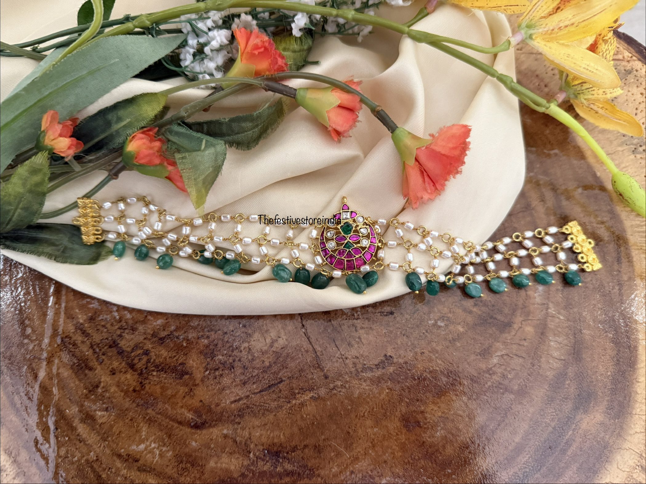 Jadau close knit pendant choker | Bridesmaid | Wedding