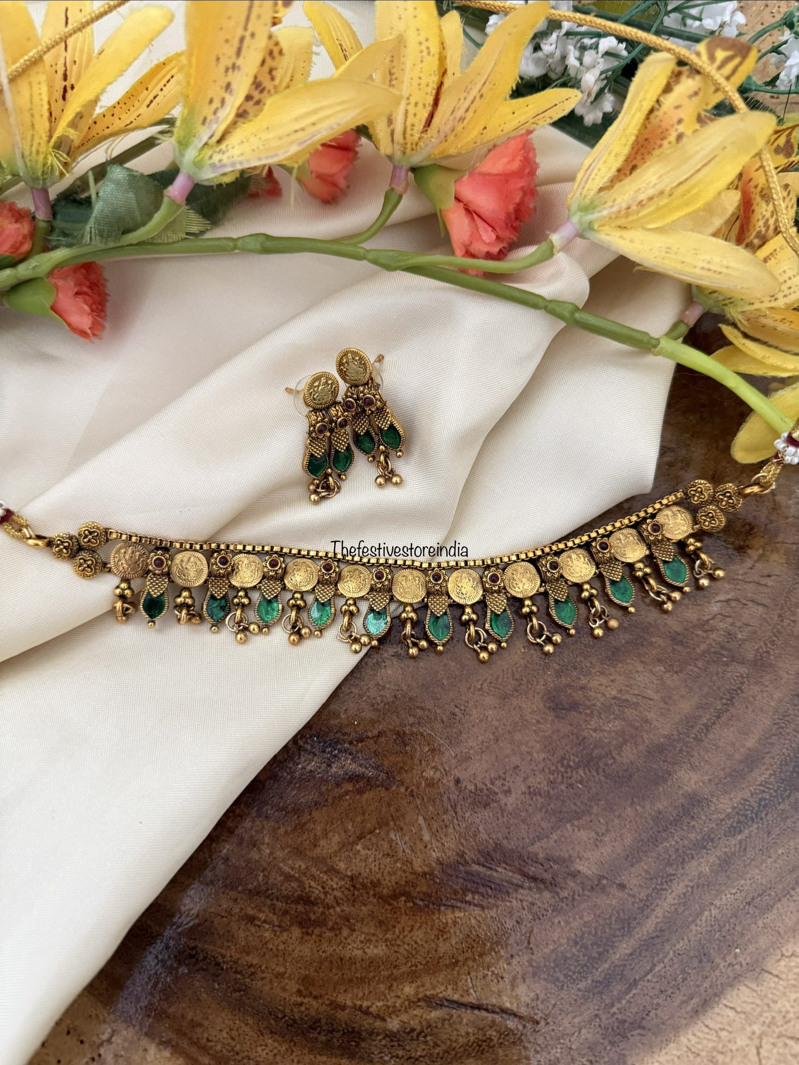 Antique polish green enamel painted Lakshmi kaasu choker set | Kerala style