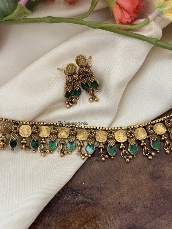 Antique polish green enamel painted Lakshmi kaasu choker set | Kerala style