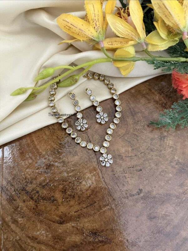 All white diamonds floral drop pendant necklace set