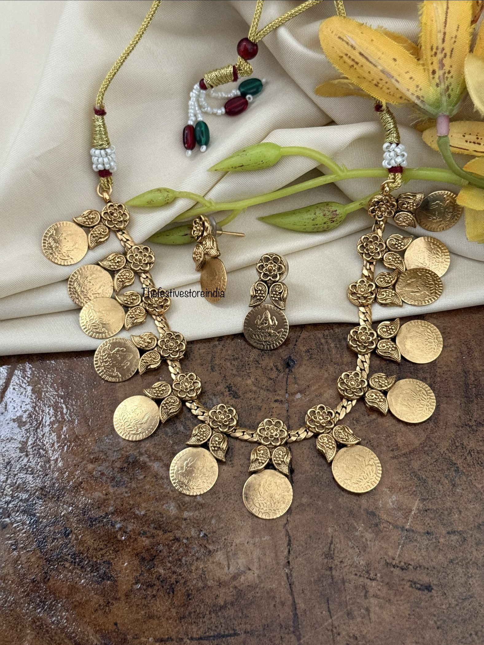 Classic Kaasu necklace set
