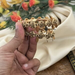 Set of 2 Elakkathali bangles | Kerala style | Design