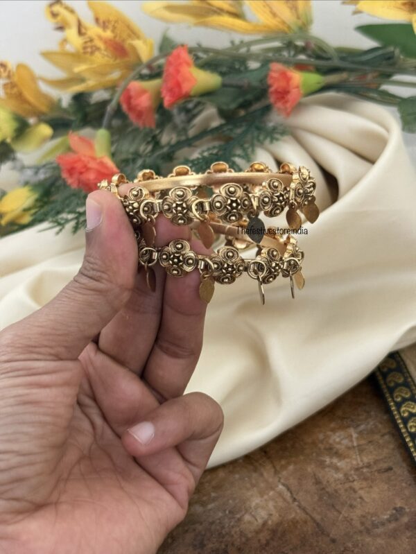 Set of 2 Elakkathali bangles | Kerala style | Design