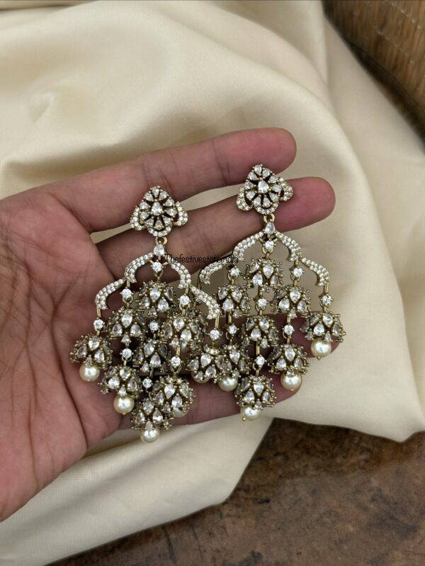 Victorian chandelier earrings | Bridal | Bridesmaid | All white