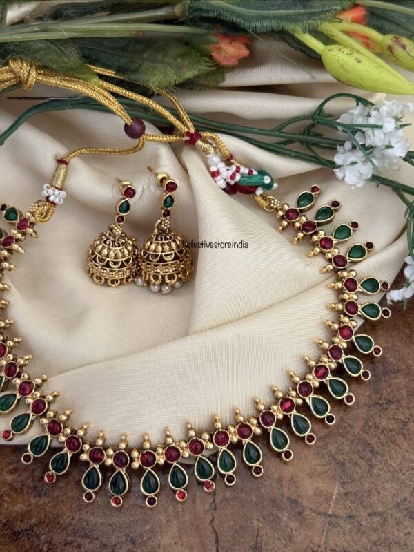 Kemp and green classic droplet style set