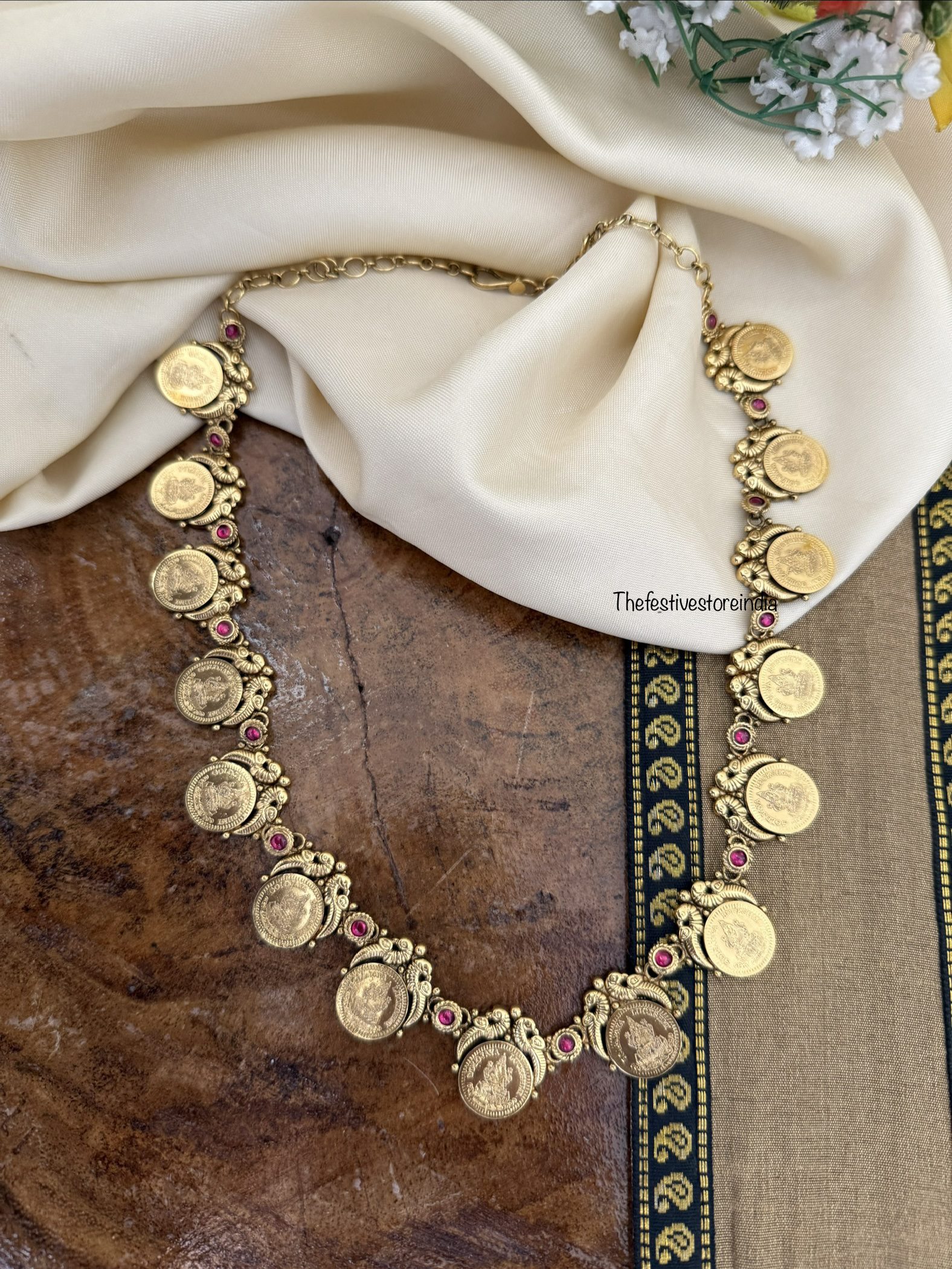 Antique polish designer gold look Kaasu haaram | 50cms